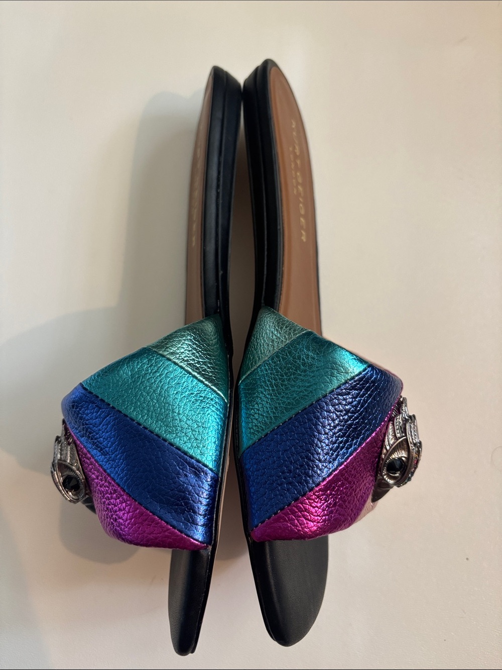 Kurt Geiger 
KENSINGTON FLAT SANDAL Size 40/ US 10~ pristine - Picture 7 of 8